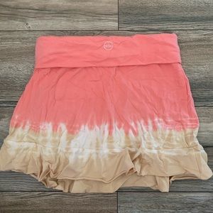 So low tie dye mini skirt.